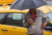 Юрист Ландо объяснил, законно ли повышение цен на такси в снегопад