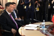 Депутат о визите Си Цзиньпина в США: «Байден разговаривает с мировым экономическим лидером»
