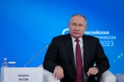 СМИ: в ближайшие дни россияне смогут отправить вопросы на прямую линию с Путиным