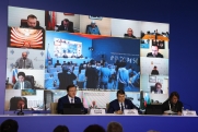 Самарский губернатор Азаров провел заседание комиссии Госсовета по культуре