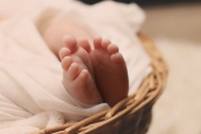 Новорожденную девочку под Омском назвали Дочей