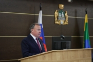 Мэр Екатеринбурга наградил волонтеров и анонсировал закладку молодежной капсулы времени