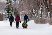 В программе «Женский взгляд» эксперты оценили старт Года семьи в России