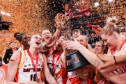 Баскетболистки УГМК завоевали Кубок России