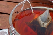 Россияне каждый день пьют чай, который может привести к онкологии