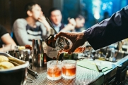 Нарколог Поликарпов рассказал, к чему может привести длительное распитие алкоголя на выходных
