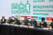 Хоценко заявил, что в Омской области нет места межэтническим конфликтам
