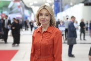 Глава Росприроднадзора Радионова прилетела во Владивосток
