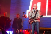 Фанаты ST пришли в восторг: Расторгуев спел «Дай ему сил» на концерте «Любэ»