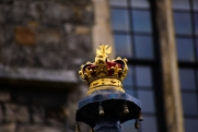 В Великобритании начали готовиться к смерти короля Карла III