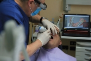 Петербуржец отсудил у стоматологии три миллиона рублей за некачественную имплантацию зубов