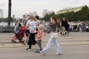Многодетным семьям предлагают давать стопроцентный кешбэк за поездки по РФ
