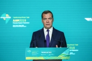 Медведев анонсировал мировую войну за попытку Украины забрать у России Крым