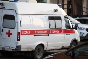 В Новосибирске ребенок сорвался с 17-го этажа и выжил