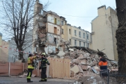 СК будет искать виновных в халатности из-за обрушения неаварийного здания в центре Петербурга