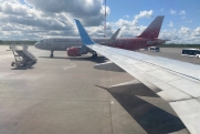 Самолет авиакомпании «Россия» с пассажирами вернулся в Пулково из-за отказа двигателя