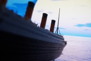 Дверь из фильма «Титаник» продали на голливудском аукционе за рекордную сумму