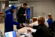 Роботы, политики, коты: как прошел первый день выборов президента в Приволжье