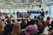 Мостик во власть: как работают молодежные парламенты от Перми до Саратова