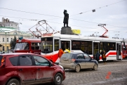 Екатеринбургские трамваи получат приоритет перед машинами: автохамов заставят платить