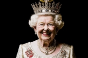 В честь покойной королевы Елизаветы II в Великобритании открыли статую