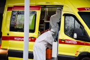 Две школьницы попали в больницу после парной поездки на электросамокате в Петербурге