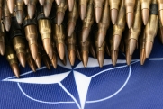 Генсек НАТО Столтенберг призвал Запад «копать глубже», чтобы помочь Украине