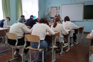 Дети мигрантов в российских школах: эксперт озвучил неординарное решение проблемы