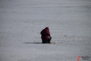 В Челябинской области спасатели сняли со льдины полсотни рыбаков