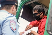 Водитель-мигрант устроил пассажирам внеплановую баню и напал на женщину во Владивостоке