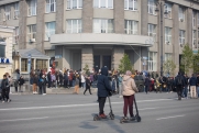 В думе Екатеринбурга придумали новые запреты для самокатов: «Боюсь выехать со двора»