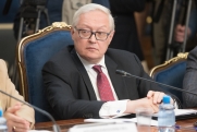 Рябков назвал власти США «политическими гопниками»