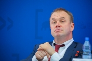 Депутат Госдумы Наумов оценил работу государства в укреплении института семьи