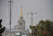 Свердловчан до конца рабочей недели ждет жара и смог