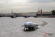 Три теплохода столкнулись в Петербурге: ЧП попало на видео