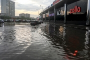 Большая вода пришла в дома, размыты дороги: что известно о наводнении в Бурятии