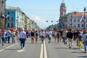 В Петербург вновь пришло аномальное тепло: стоит ли ждать температурных рекордов