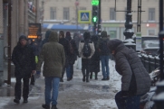 Дожди и мокрый снег накроют Петербург вместе с волной тепла