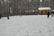 В Новосибирске из-за аномального тепла закрываются катки