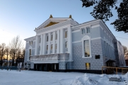 Сотрудников Пермской оперы оставили без новогодних премий: комментарий театра