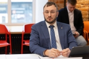 Свердловские власти научились следить за населением региона с помощью ИИ: замминистра раскрыл подробности