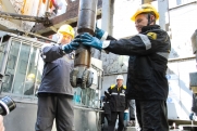 Добыча нефти в России подорожала в несколько раз: «Бурить и работать надо больше»