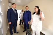 Мэр Анапы в преддверии Дня защиты детей пообщался с воспитанниками реабилитационного центра в Юровке