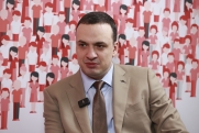 Денис Паслер подписал указ о назначении своего заместителя Дмитрия Ионина на новый пост
