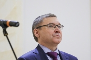 Якушев и Кухарук передали военным гуманитарную помощь из Югры