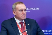 Губернатор Югры вместе с главой Сургутского района посетил молодежные центры