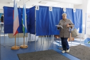 На избирательных участках ЕАО совмещают голосование с заботой о здоровье и патриотическими акциями