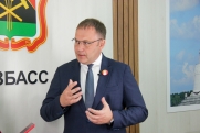 Кузбасс берет кредиты на инфраструктуру для снижения стоимости жилья: объяснение губернатора Середюка