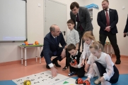 Федеральный министр просвещения Сергей Кравцов открыл детский сад в Екатеринбурге