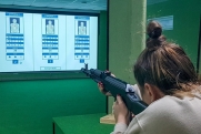 Женщины выбирают стрельбу: хобби или способ найти любовь
